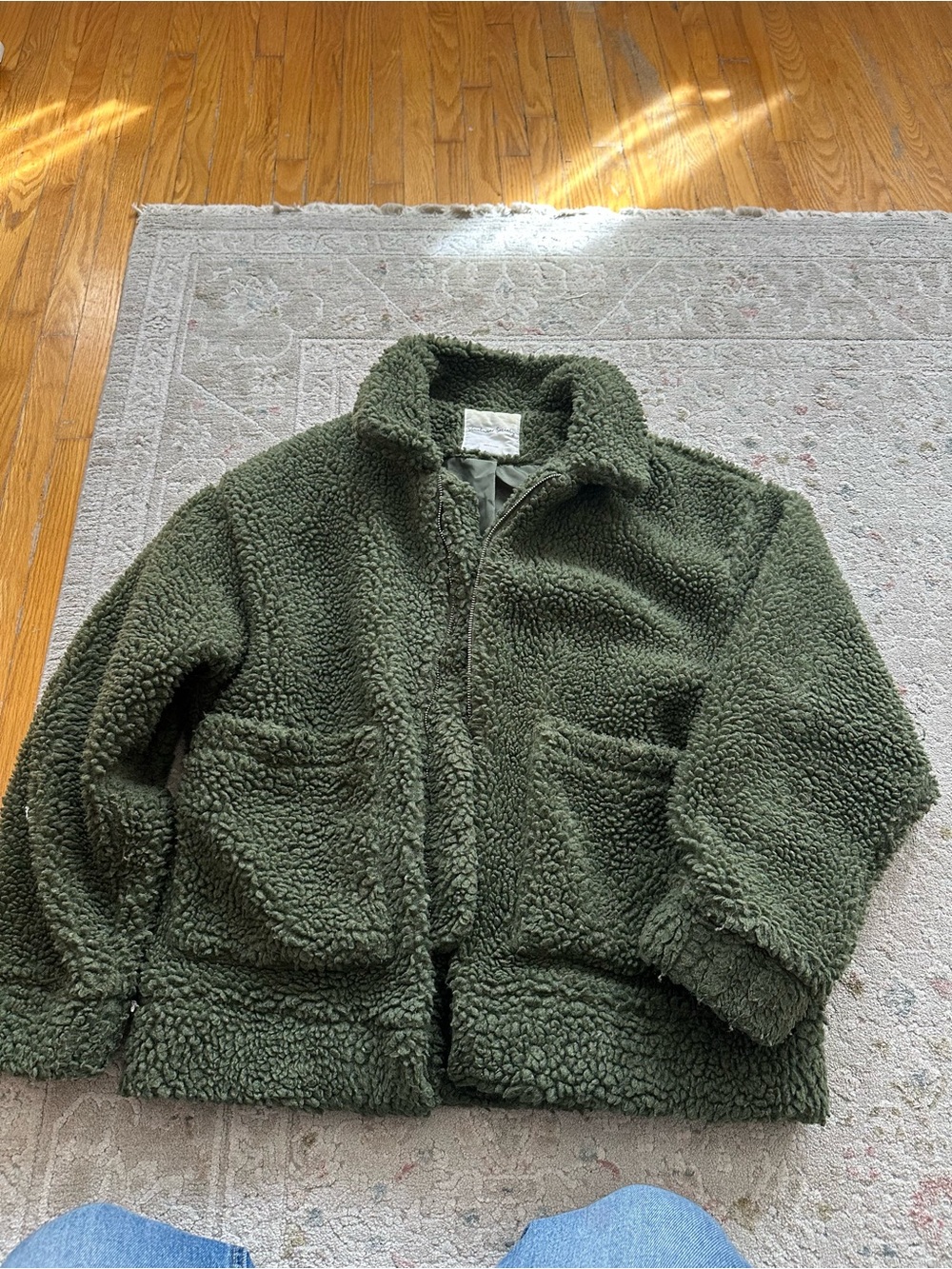 Sherpa Fleece Jacket in Green Size Large Like New